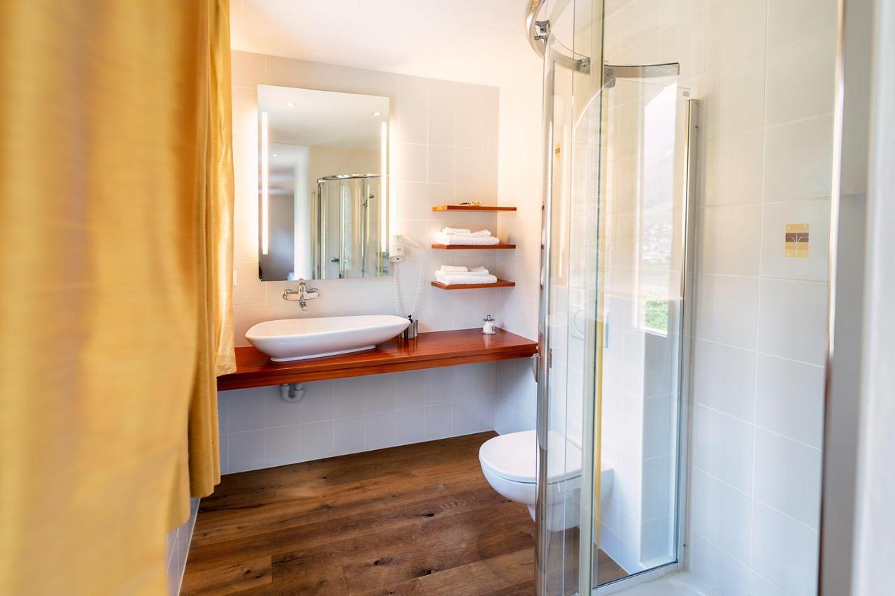 Castel De Daval Bed & Breakfast Сиере Екстериор снимка